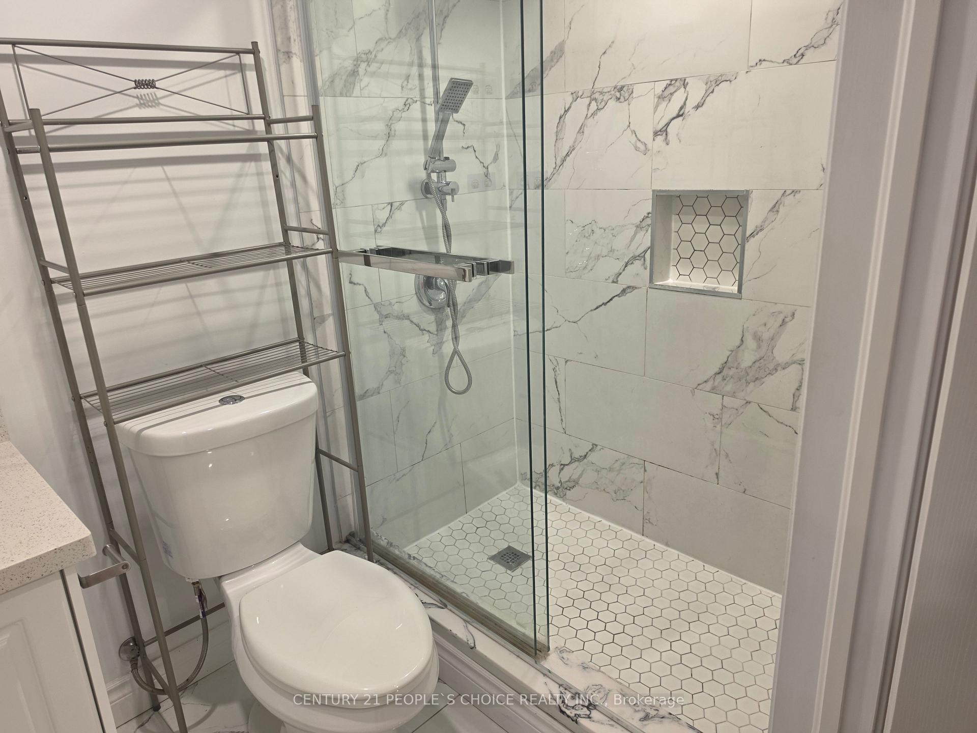 Photo 23 of Unit 3, 320 Ravineview Drive, Vaughan, Rural Vaughan — HOMEH