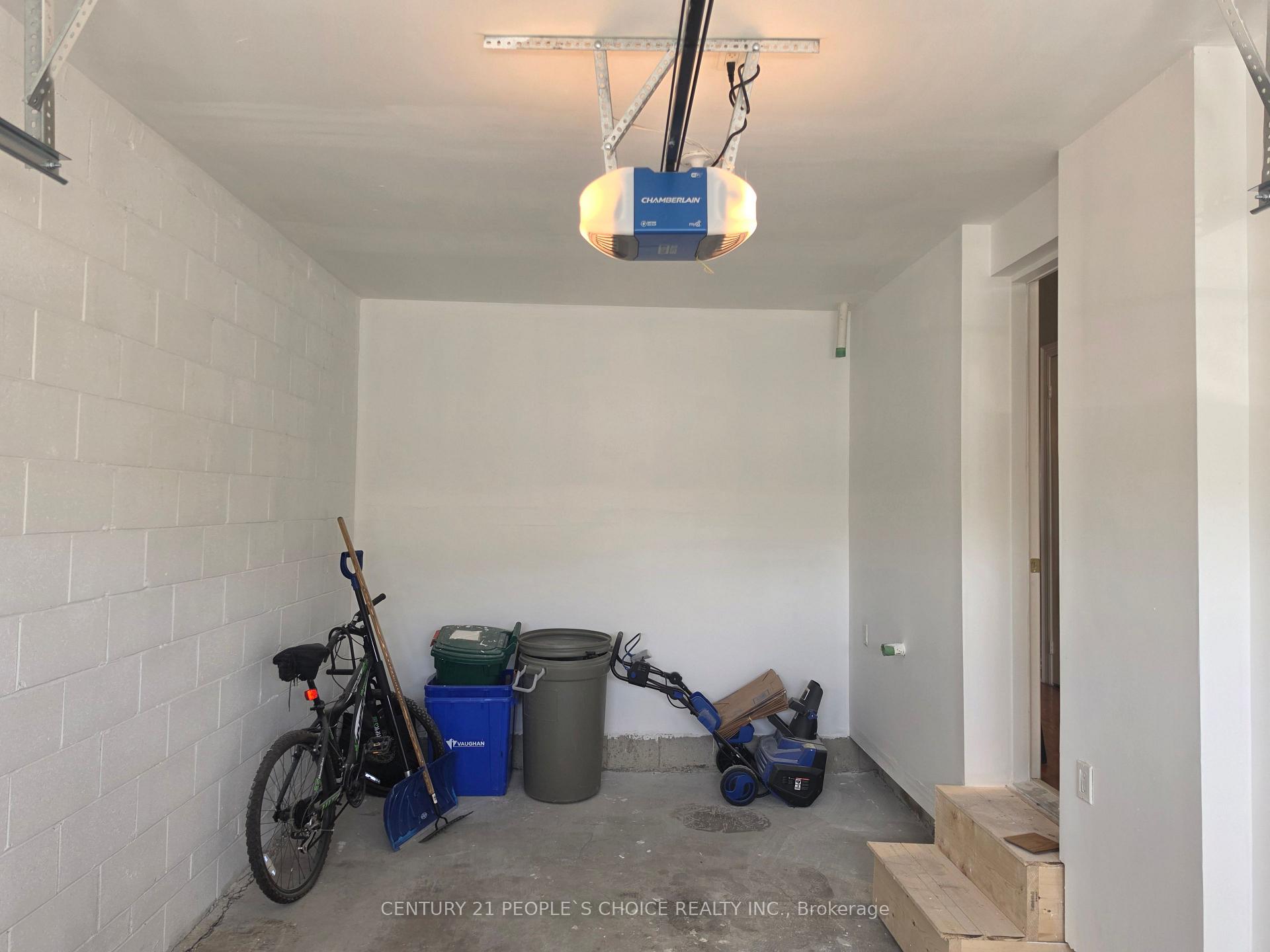 Photo 38 of Unit 3, 320 Ravineview Drive, Vaughan, Rural Vaughan — HOMEH