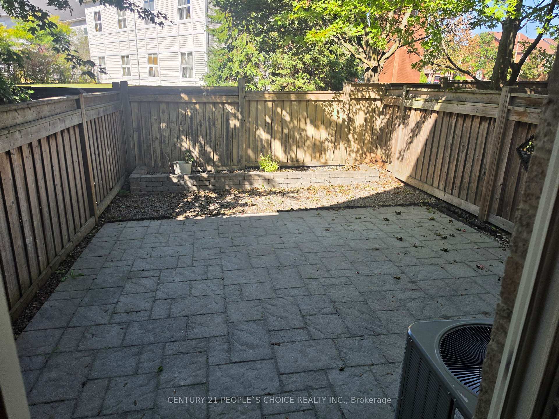 Photo 41 of Unit 3, 320 Ravineview Drive, Vaughan, Rural Vaughan — HOMEH