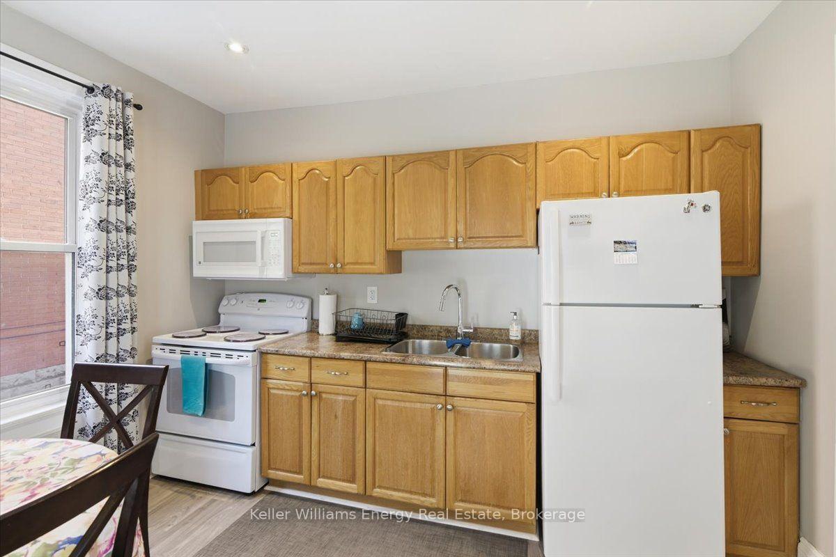 Photo 19 of 108 Division Street, Oshawa, O'Neill — HOMEH