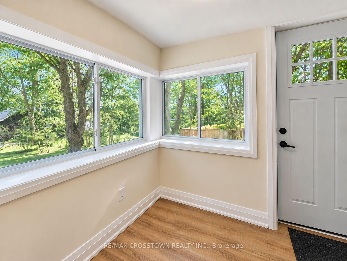Photo 9 of 64 Bleeker Street, Orillia — HOMEH