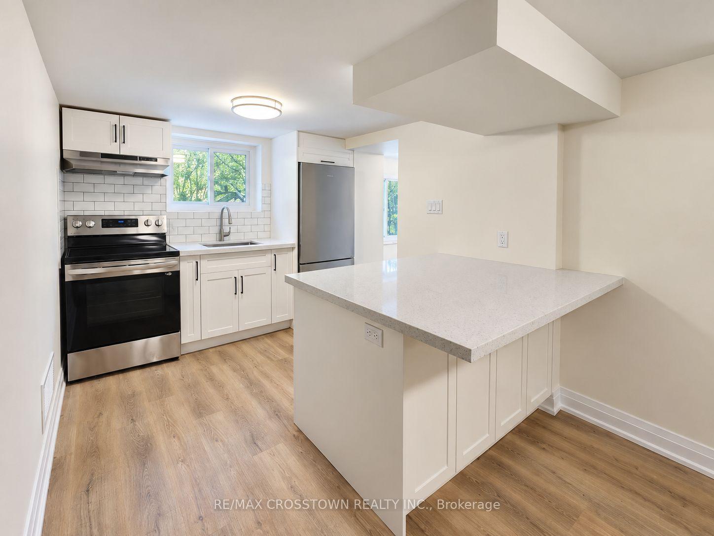 Photo 11 of 64 Bleeker Street, Orillia — HOMEH