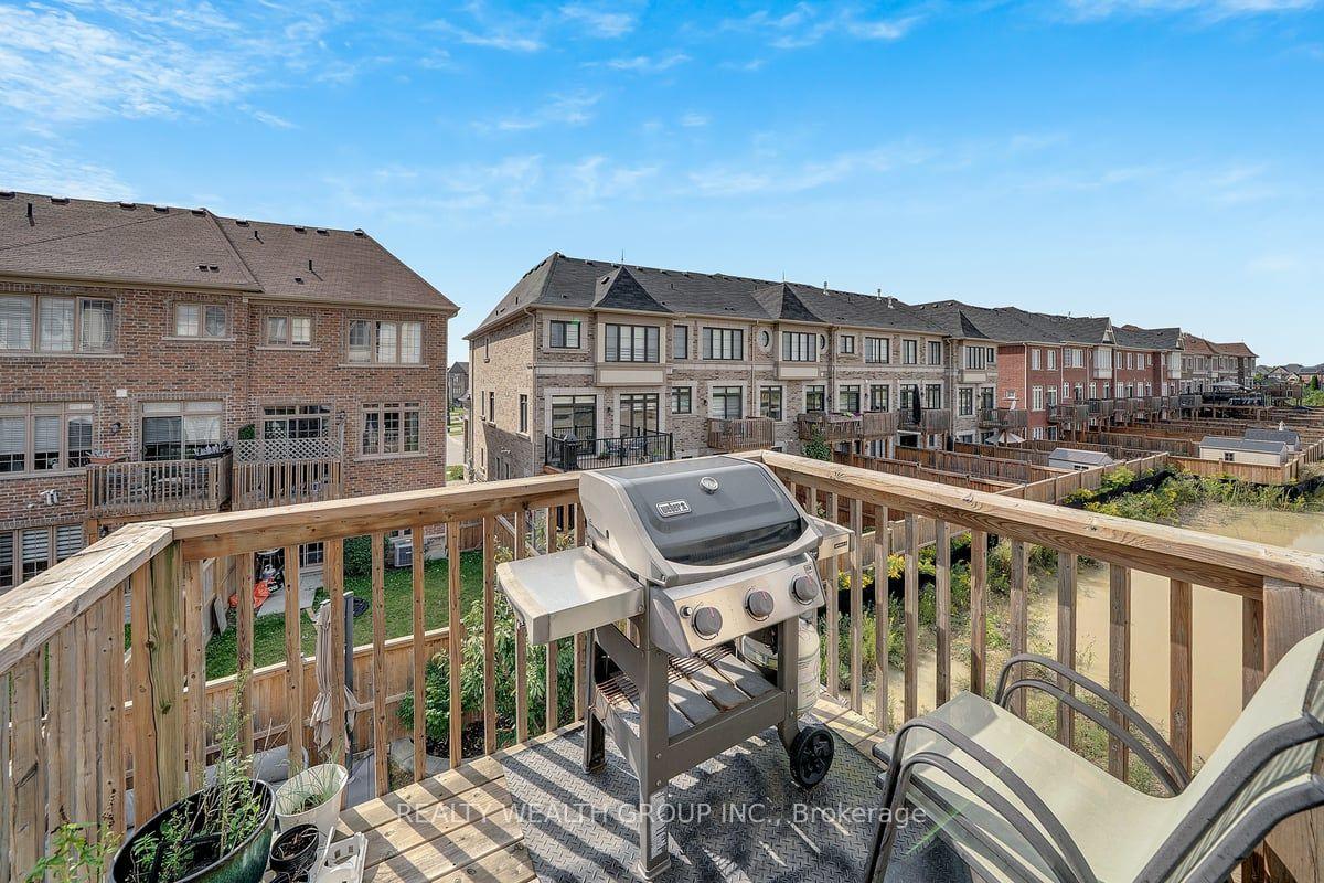 Photo 23 of 122 Dundonnell Place, Vaughan, Vellore Village — HOMEH