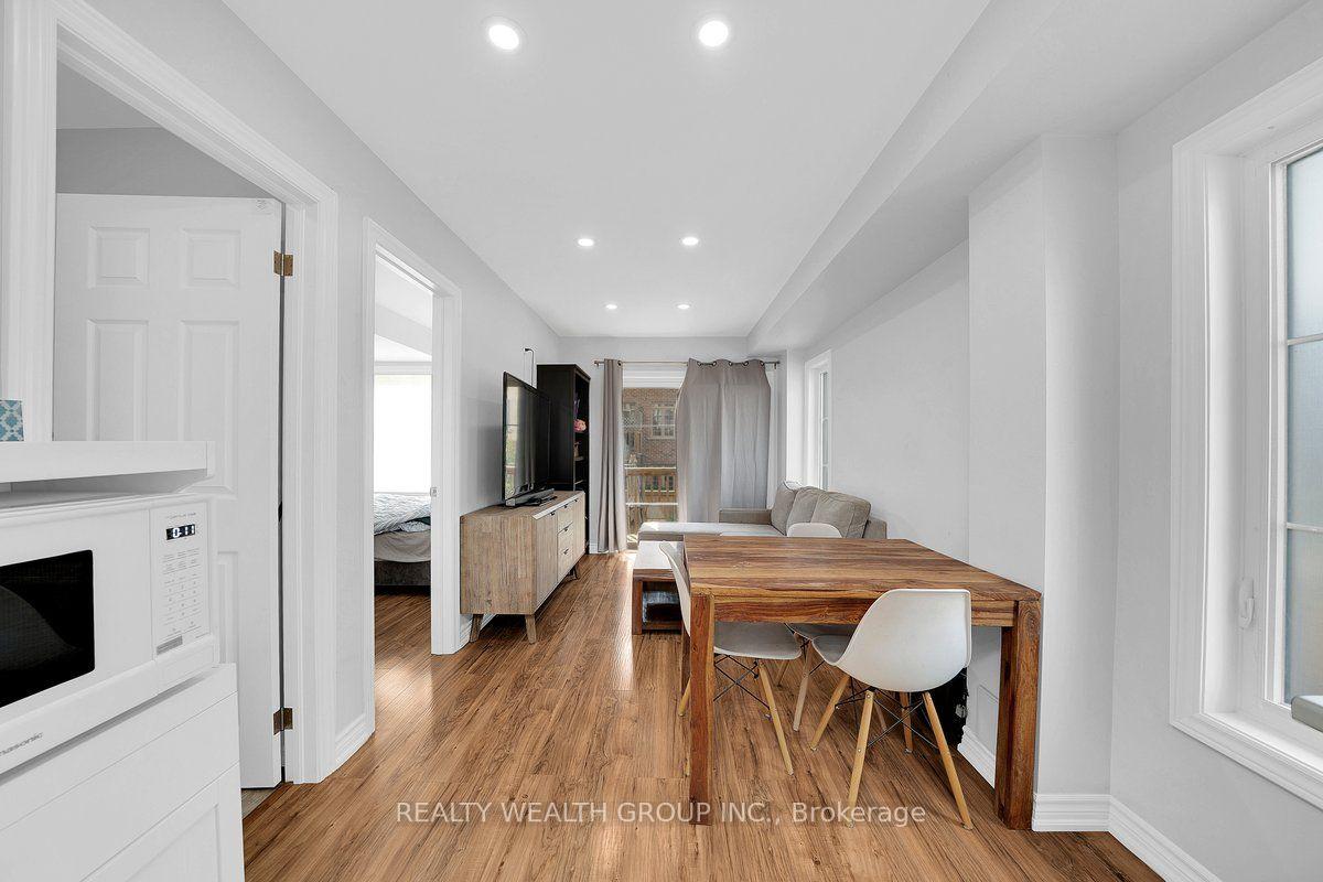 Photo 37 of 122 Dundonnell Place, Vaughan, Vellore Village — HOMEH