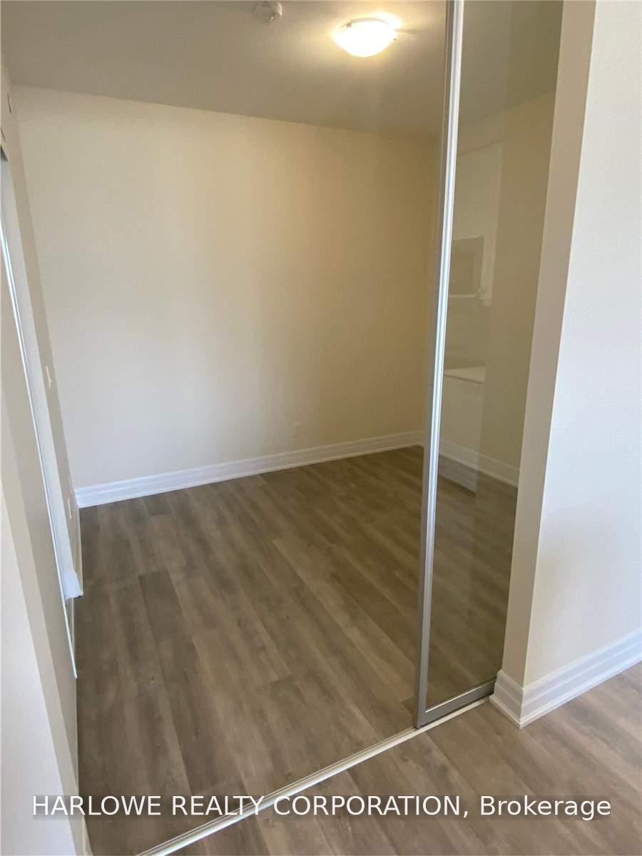Photo 2 of Unit 503, 9075 Jane Street, Vaughan, Concord — HOMEH