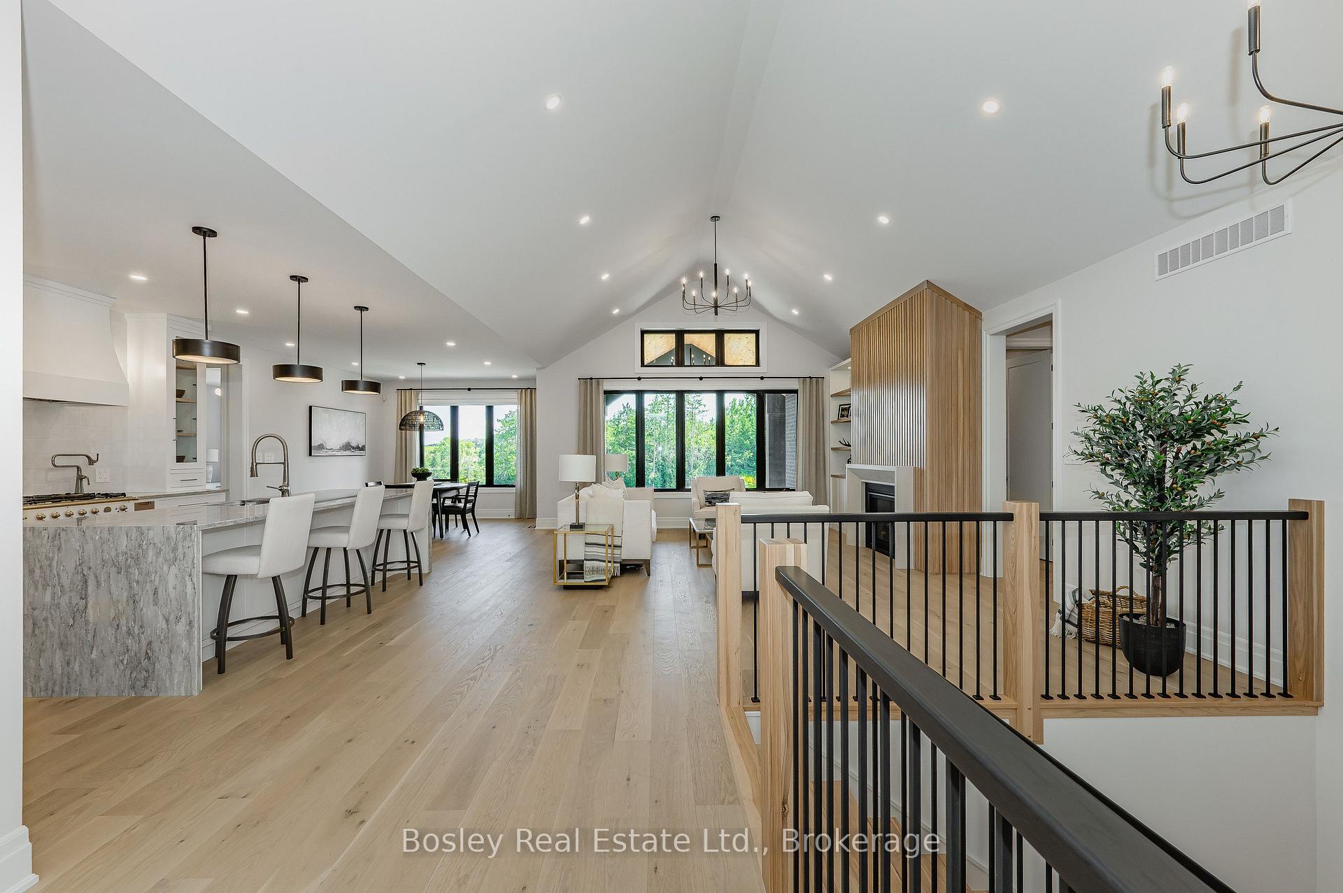 Photo 12 of 10 Inverhill Avenue, Centre Wellington, Rural Centre Wellington West — HOMEH