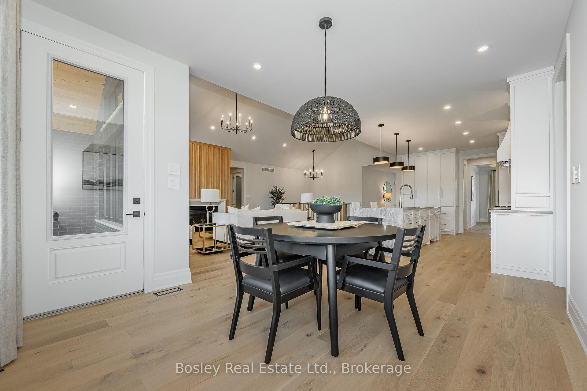 Photo 21 of 10 Inverhill Avenue, Centre Wellington, Rural Centre Wellington West — HOMEH