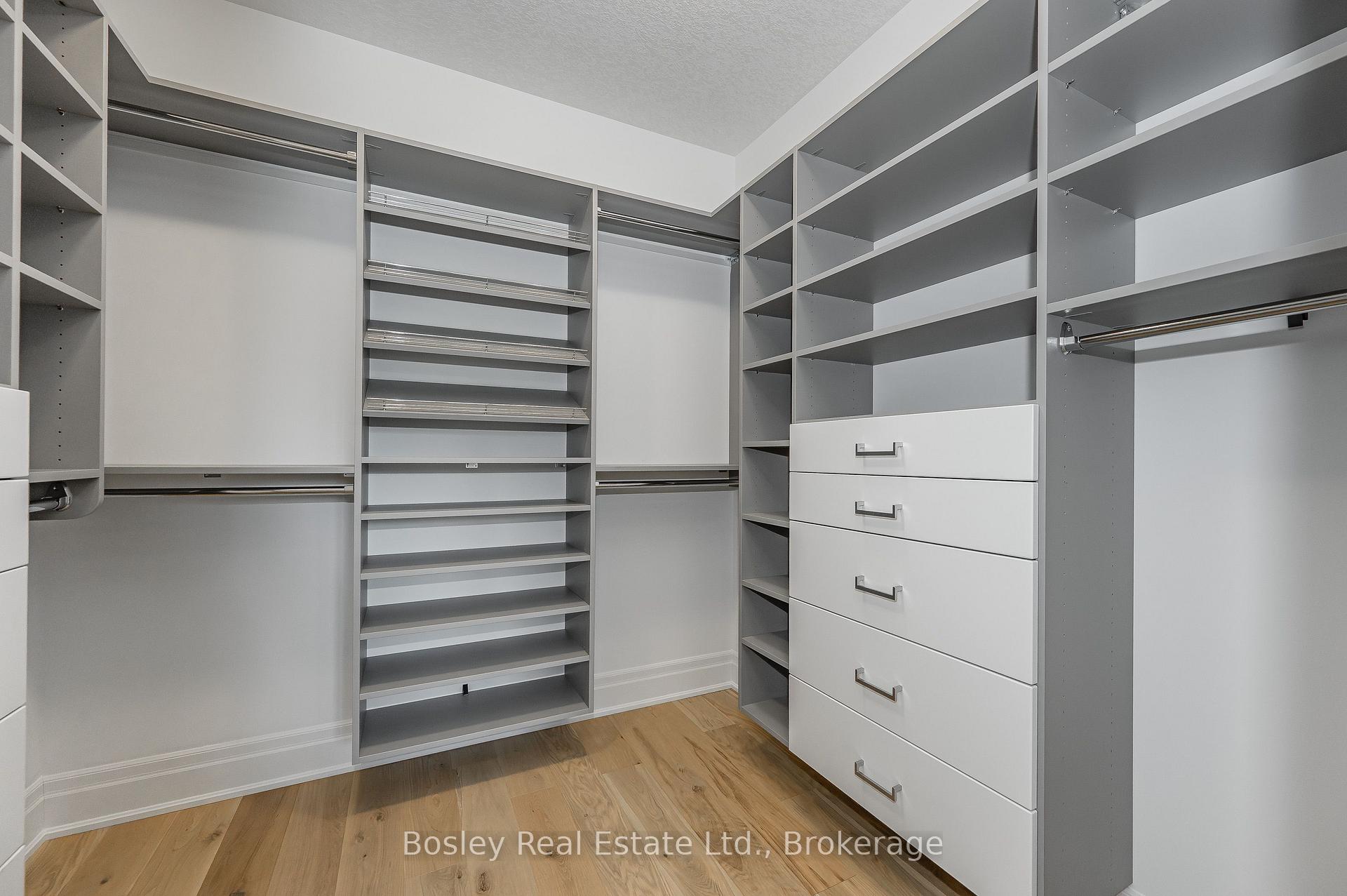 Photo 31 of 10 Inverhill Avenue, Centre Wellington, Rural Centre Wellington West — HOMEH
