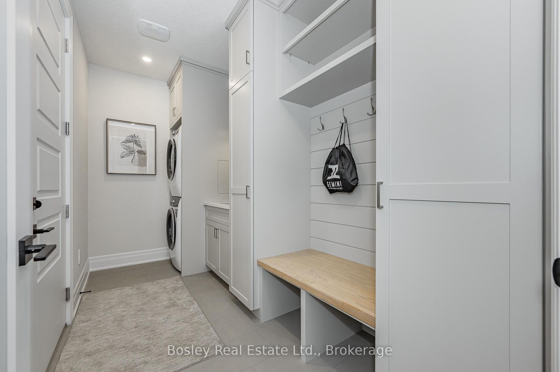 Photo 33 of 10 Inverhill Avenue, Centre Wellington, Rural Centre Wellington West — HOMEH