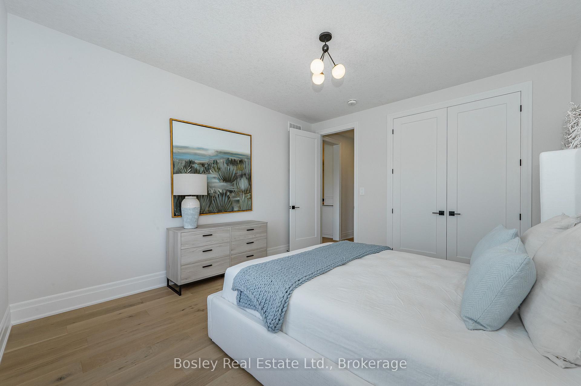 Photo 40 of 10 Inverhill Avenue, Centre Wellington, Rural Centre Wellington West — HOMEH