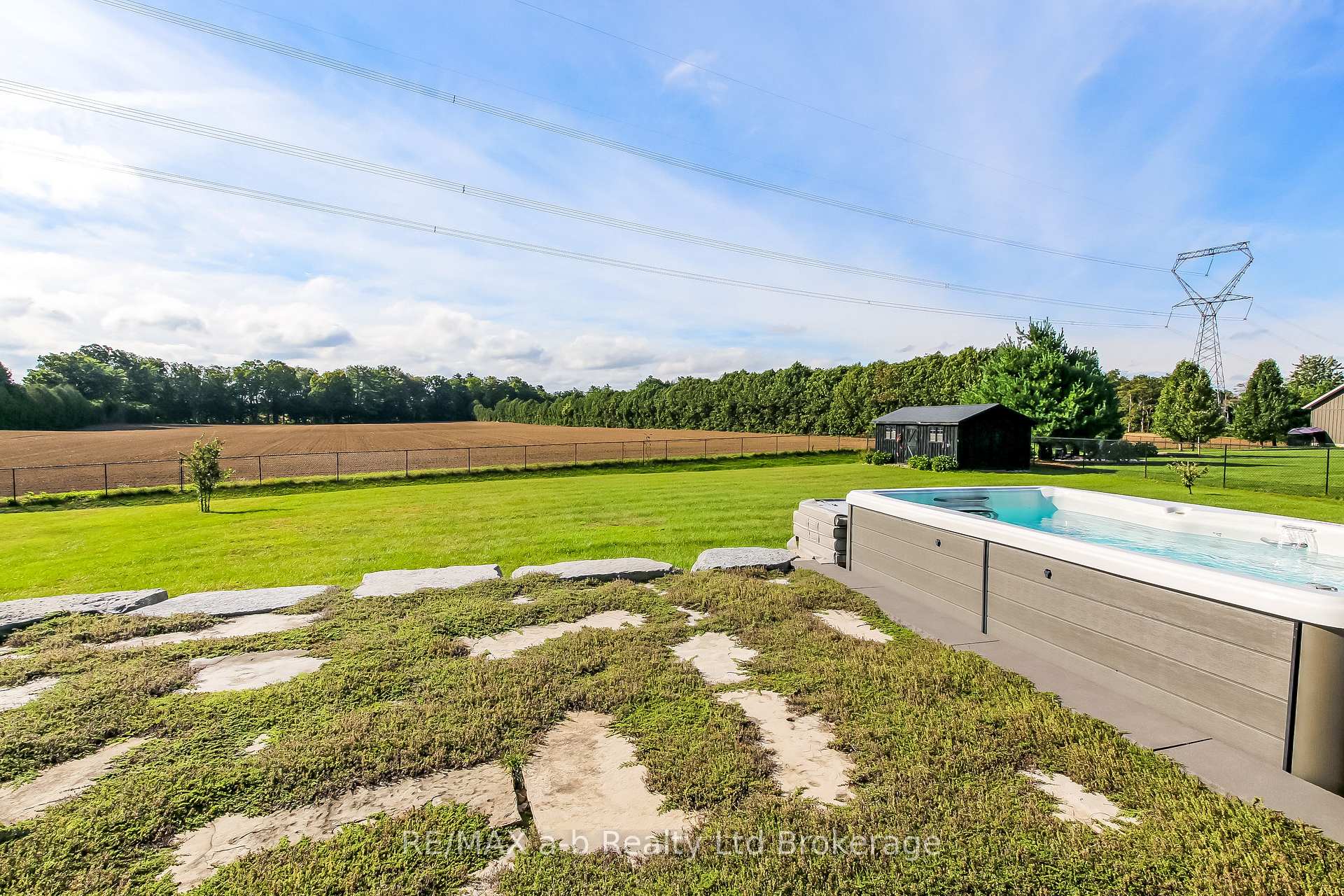 Photo 7 of 37 River Oak Drive, Norwich, Otterville — HOMEH