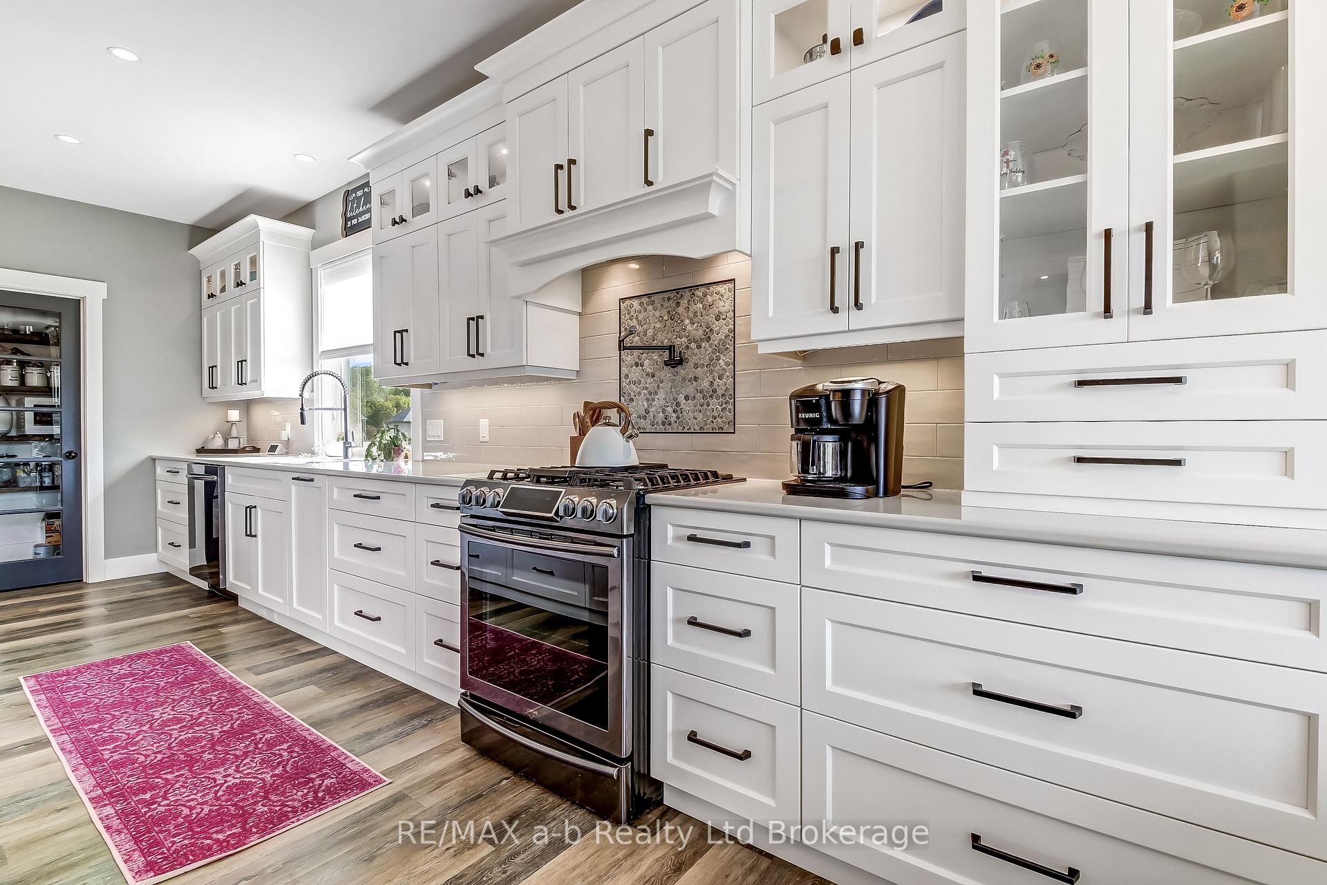 Photo 14 of 37 River Oak Drive, Norwich, Otterville — HOMEH