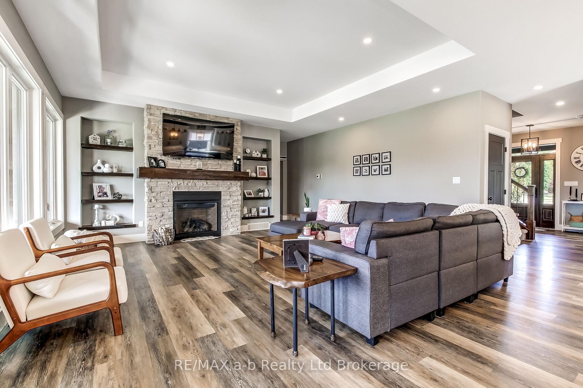 Photo 20 of 37 River Oak Drive, Norwich, Otterville — HOMEH