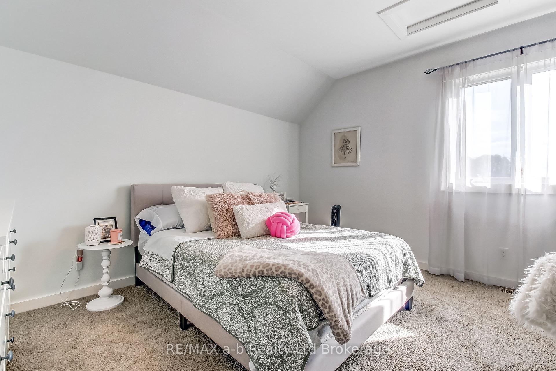 Photo 28 of 37 River Oak Drive, Norwich, Otterville — HOMEH