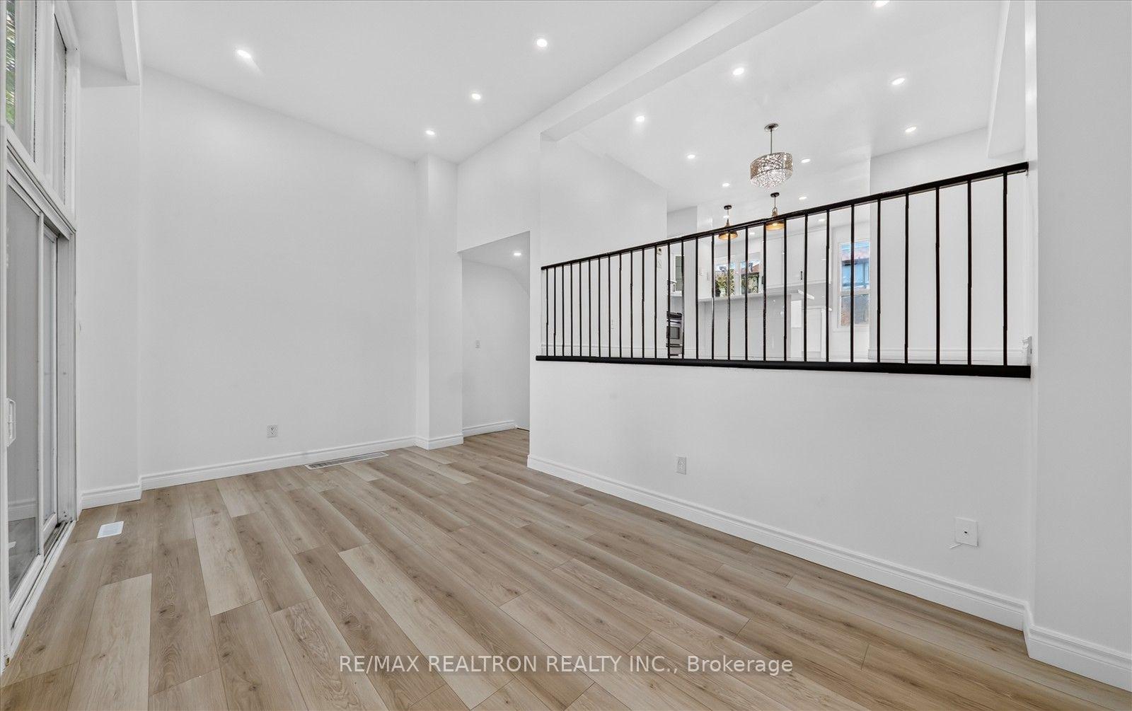 Photo 11 of Unit 49, 331 Trudelle Street, Scarborough, Eglinton East — HOMEH