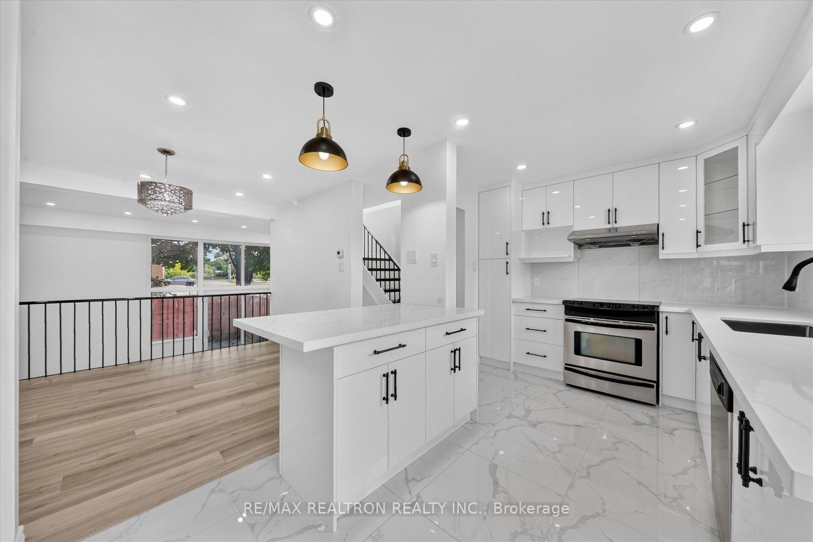 Photo 17 of Unit 49, 331 Trudelle Street, Scarborough, Eglinton East — HOMEH