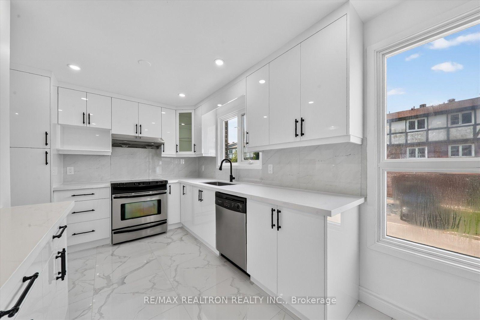 Photo 18 of Unit 49, 331 Trudelle Street, Scarborough, Eglinton East — HOMEH