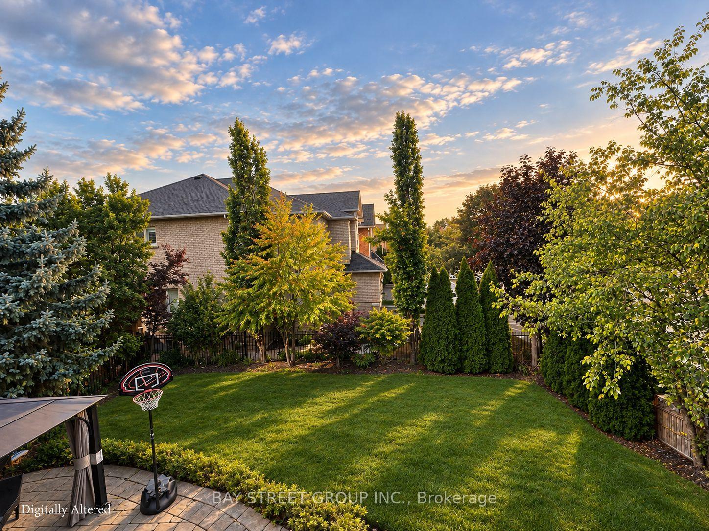 Photo 6 of 1087 Kestell Boulevard N, Oakville, Joshua Creek — HOMEH