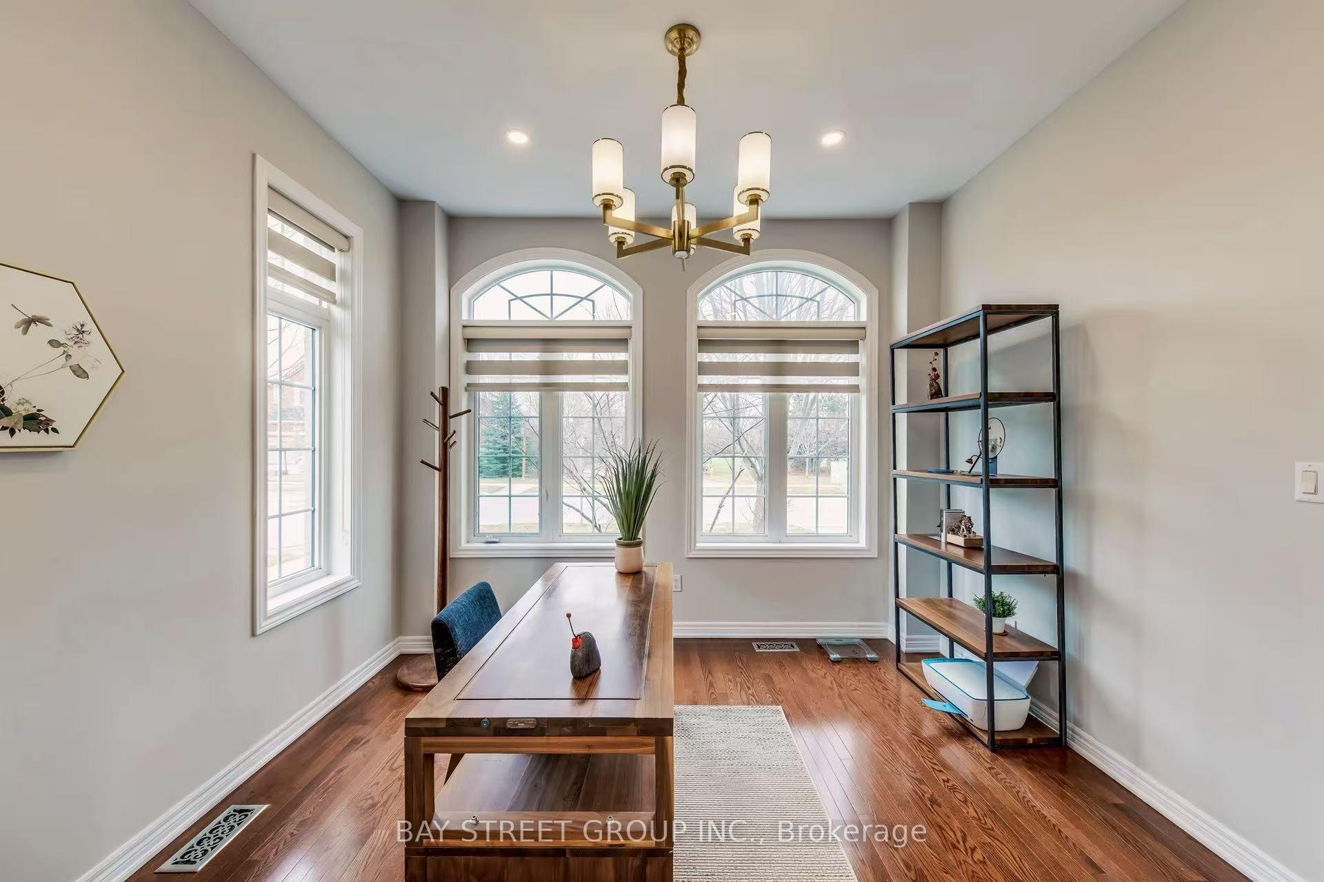 Photo 8 of 1087 Kestell Boulevard N, Oakville, Joshua Creek — HOMEH