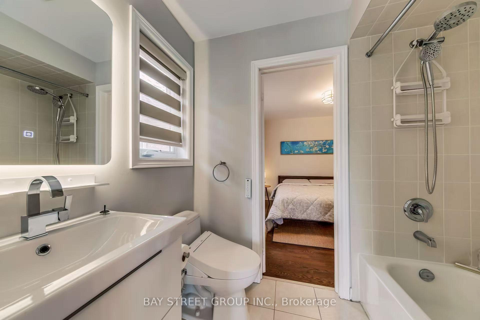 Photo 32 of 1087 Kestell Boulevard N, Oakville, Joshua Creek — HOMEH