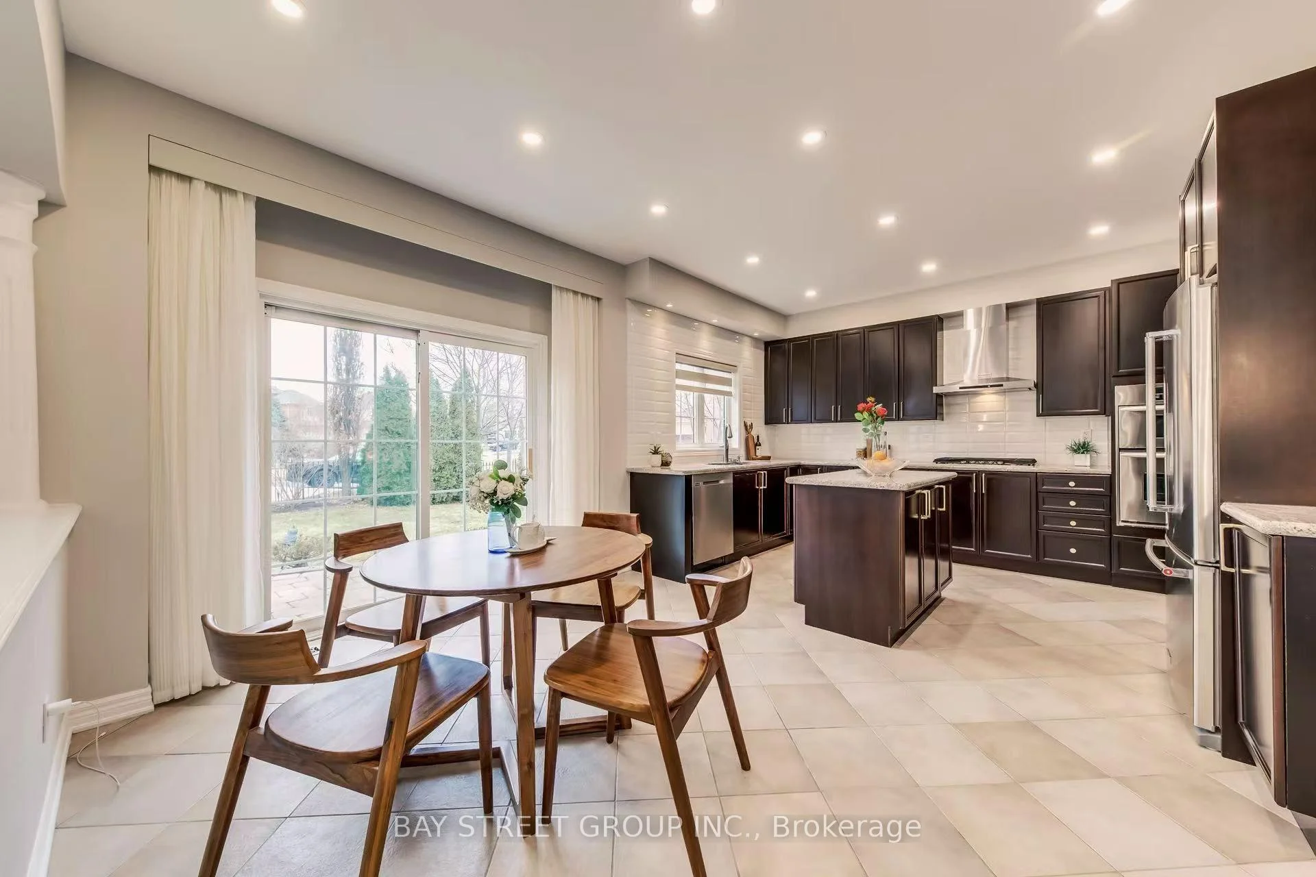 Photo 19 of 1087 Kestell Boulevard N, Oakville, Joshua Creek — HOMEH
