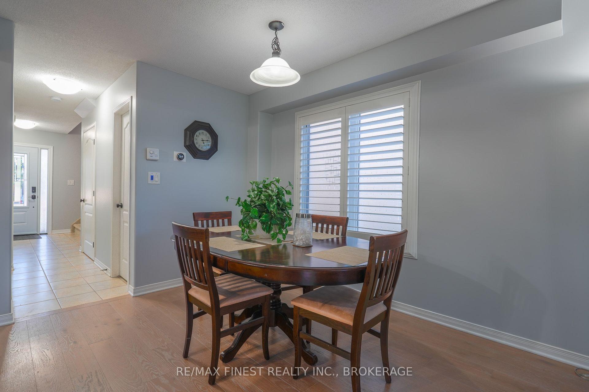 Photo 10 of 1736 Reginald Bart Drive, Kingston, Kingston East (Incl Barret Crt) — HOMEH