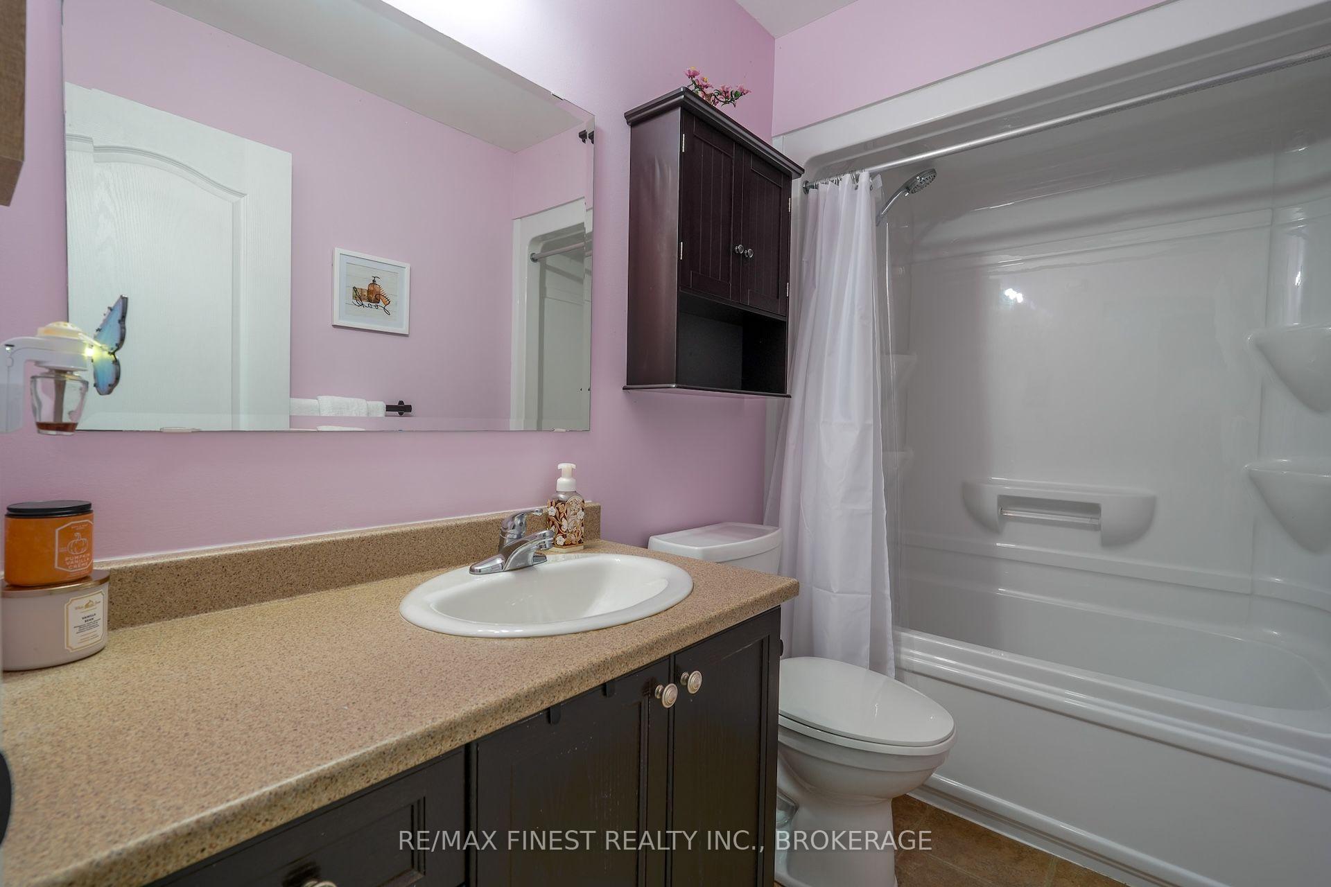 Photo 20 of 1736 Reginald Bart Drive, Kingston, Kingston East (Incl Barret Crt) — HOMEH