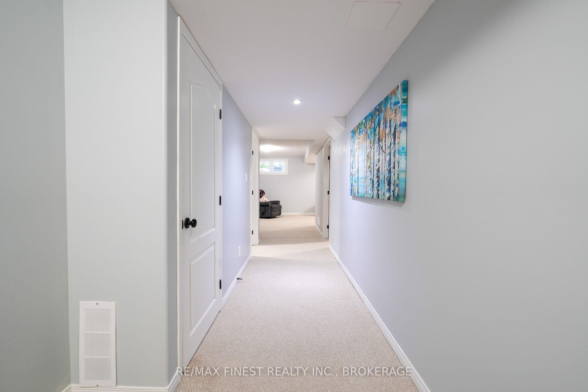 Photo 24 of 1736 Reginald Bart Drive, Kingston, Kingston East (Incl Barret Crt) — HOMEH