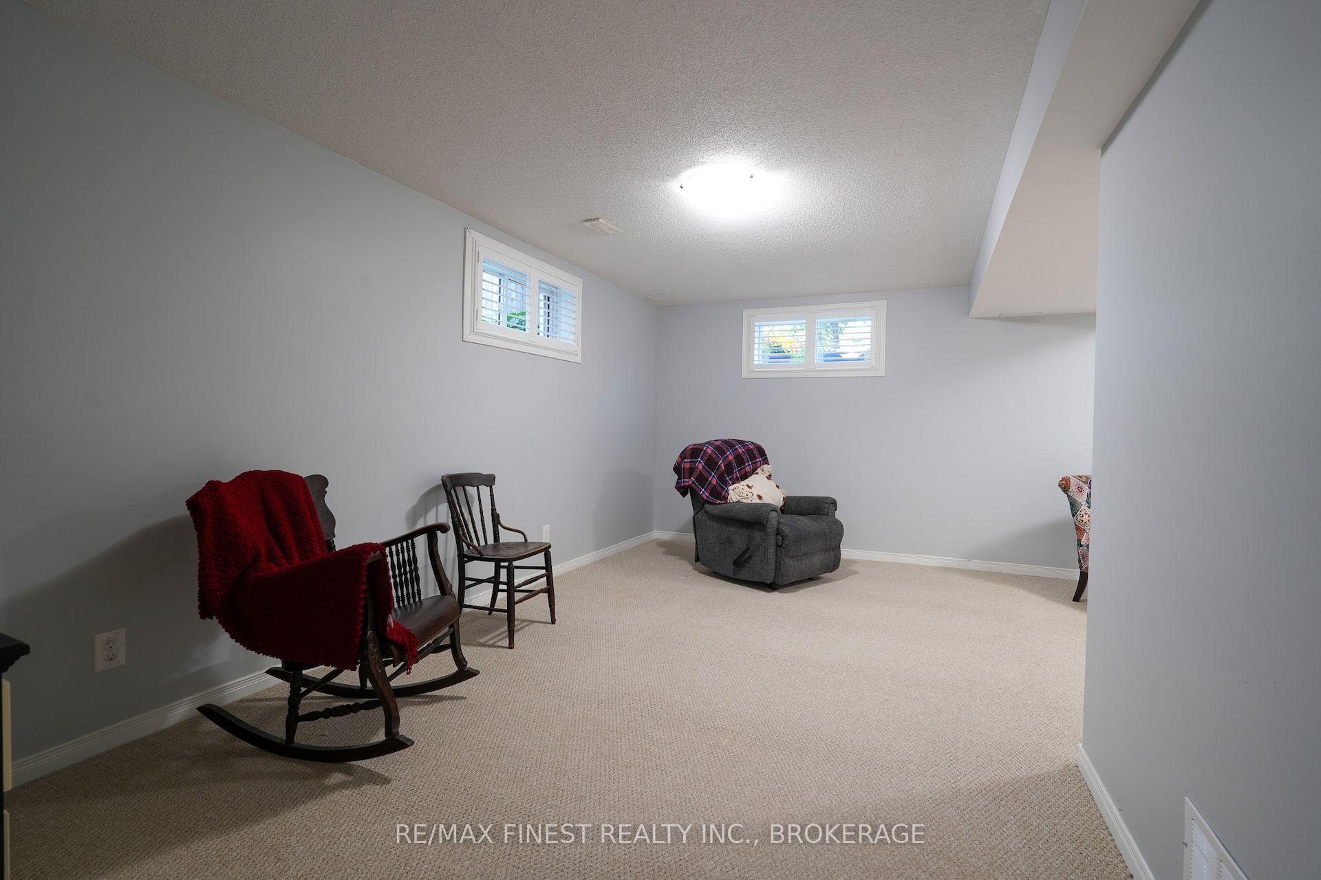 Photo 26 of 1736 Reginald Bart Drive, Kingston, Kingston East (Incl Barret Crt) — HOMEH