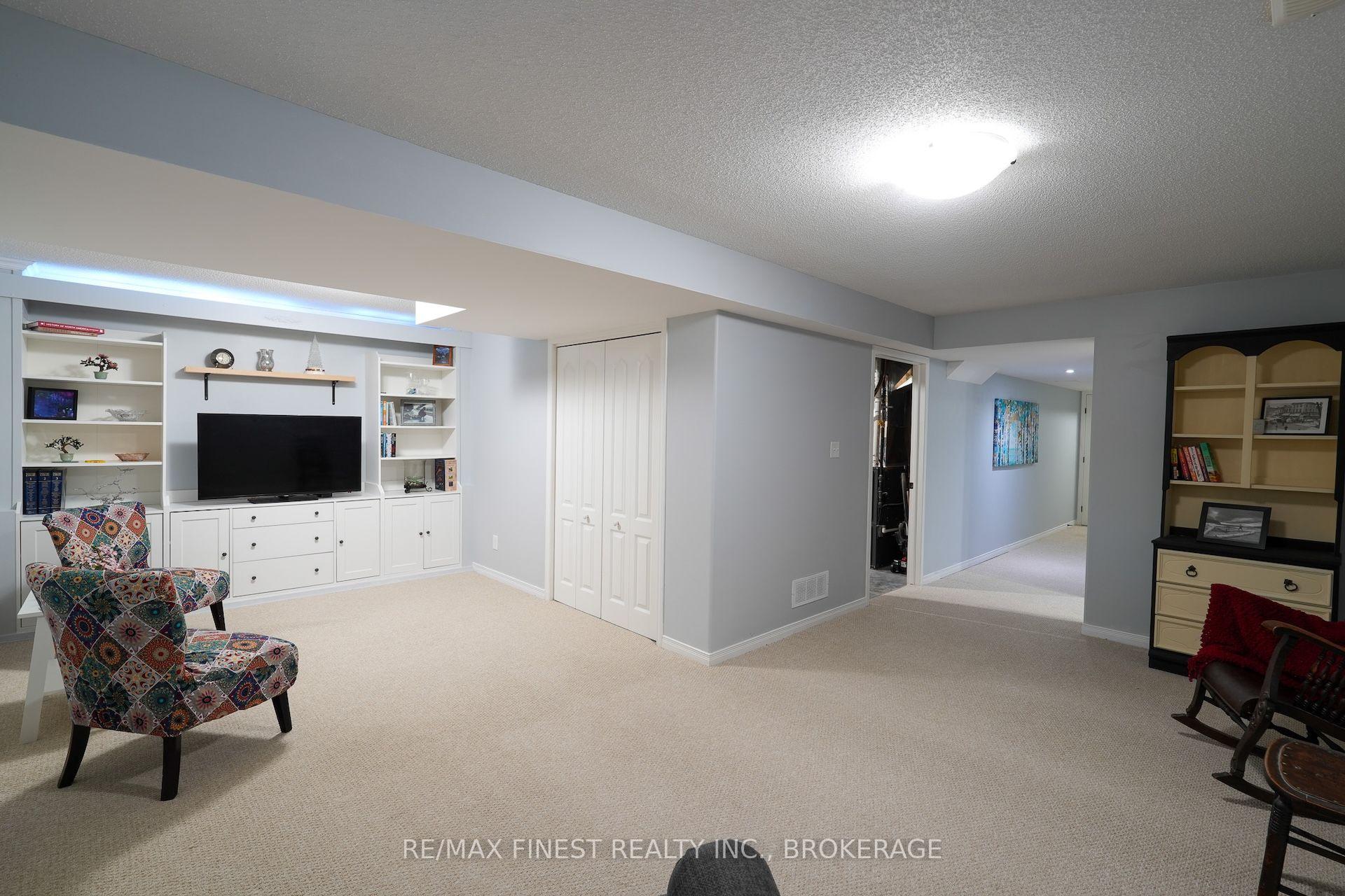 Photo 28 of 1736 Reginald Bart Drive, Kingston, Kingston East (Incl Barret Crt) — HOMEH