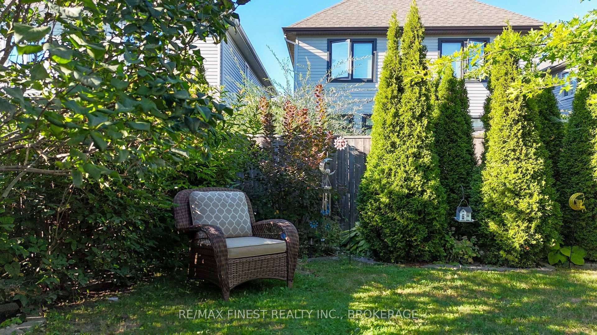 Photo 35 of 1736 Reginald Bart Drive, Kingston, Kingston East (Incl Barret Crt) — HOMEH