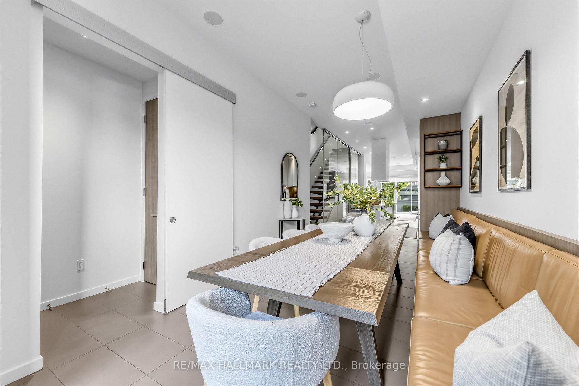 Photo 4 of 251 Roxton Road, Toronto, Palmerston-Little Italy — HOMEH