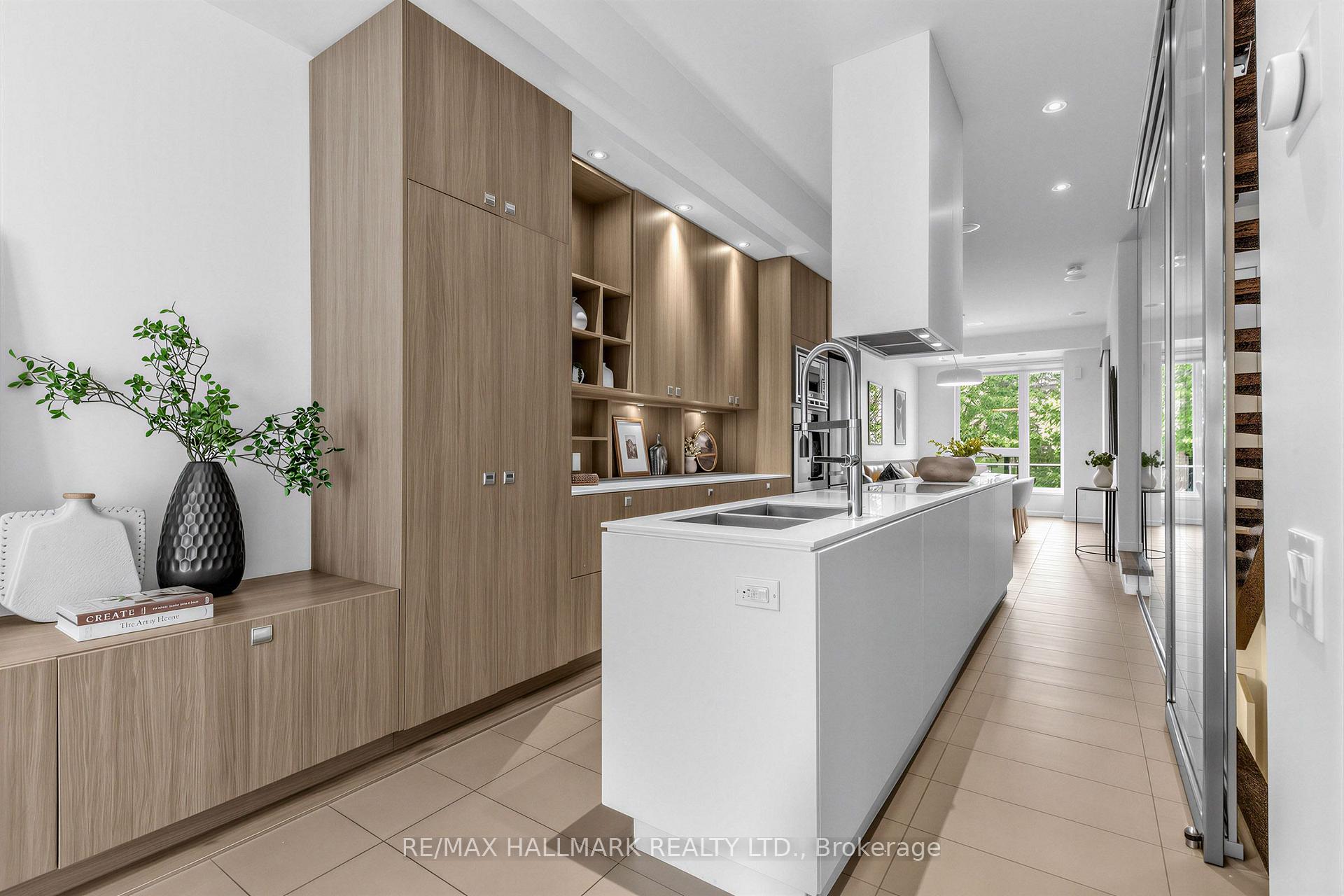Photo 9 of 251 Roxton Road, Toronto, Palmerston-Little Italy — HOMEH