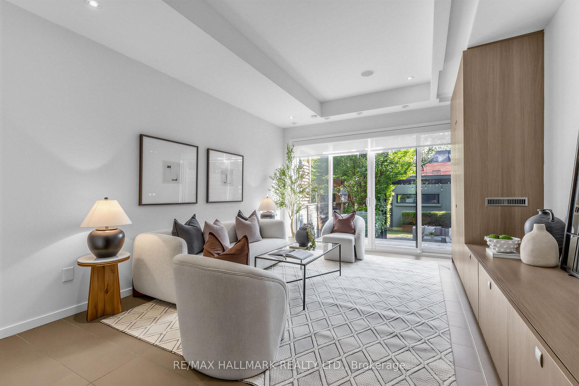 Photo 12 of 251 Roxton Road, Toronto, Palmerston-Little Italy — HOMEH