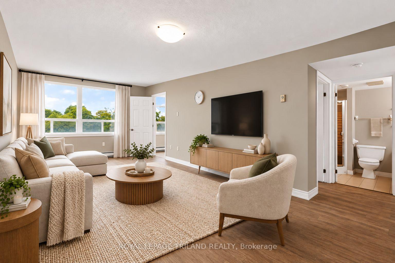 Photo of Unit 307, 1510 Richmond Street