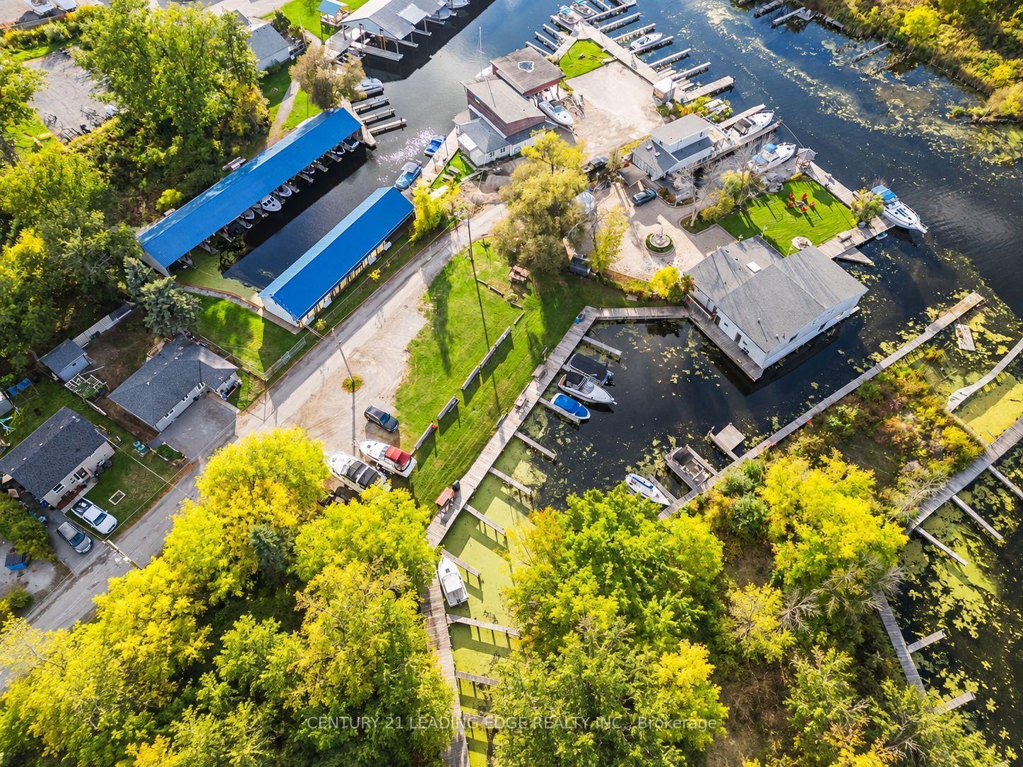Photo 2 of 8 Mac Avenue, Georgina, Keswick South — HOMEH