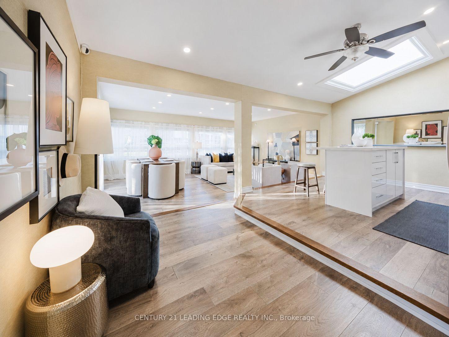 Photo 10 of 8 Mac Avenue, Georgina, Keswick South — HOMEH