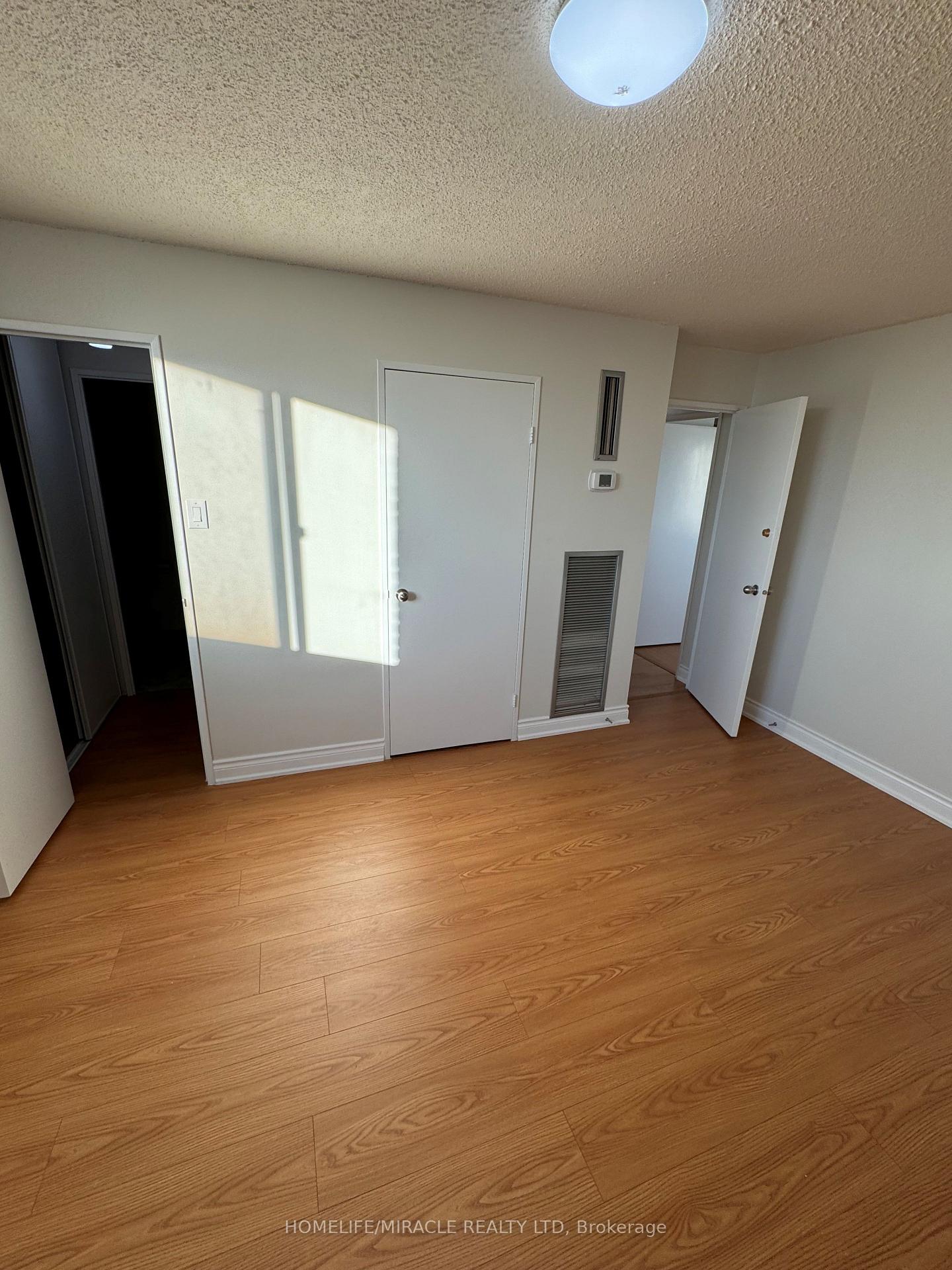 Photo 8 of Unit PH9, 120 Dundalk Drive, Scarborough, Dorset Park — HOMEH