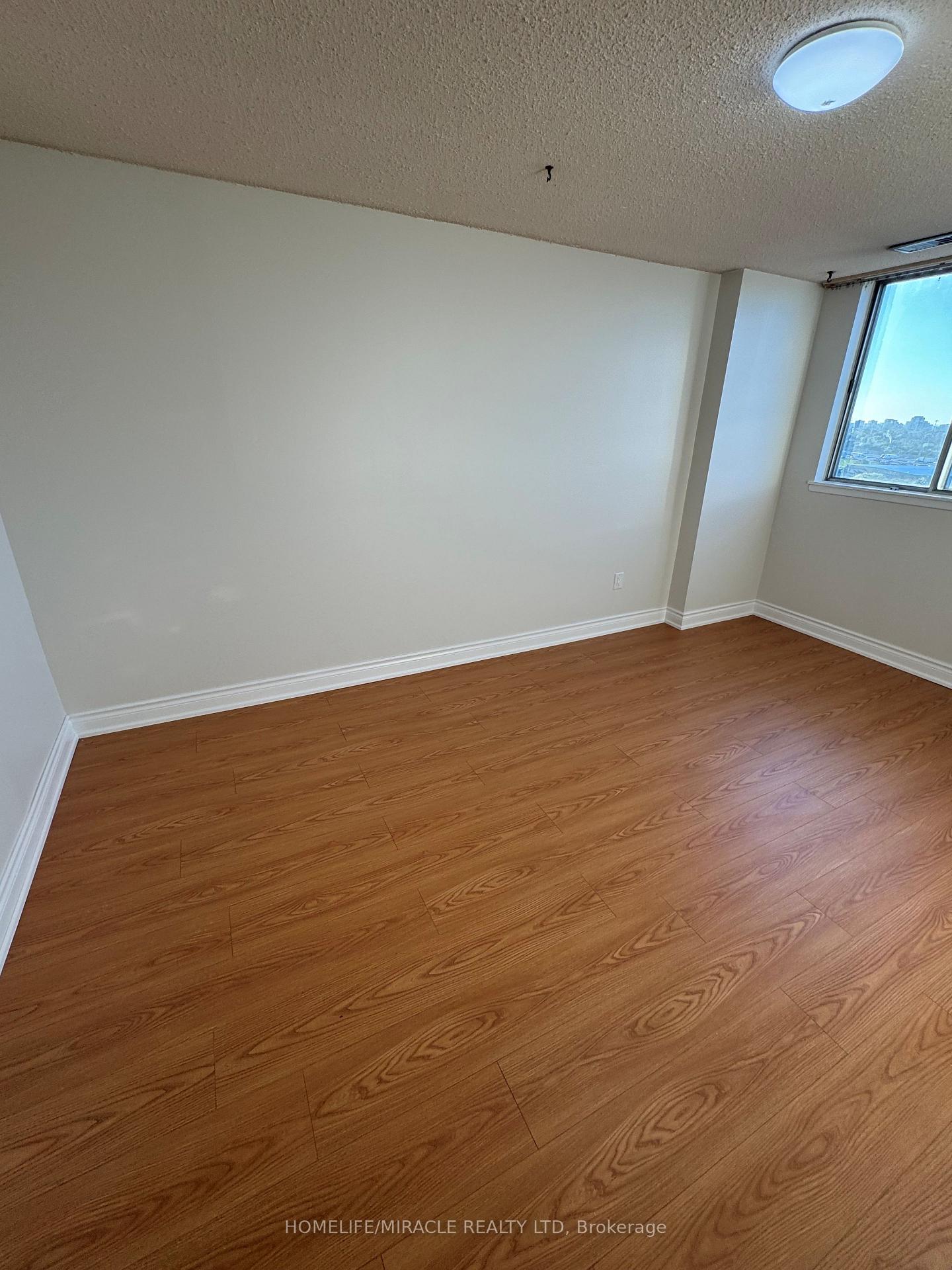 Photo 9 of Unit PH9, 120 Dundalk Drive, Scarborough, Dorset Park — HOMEH