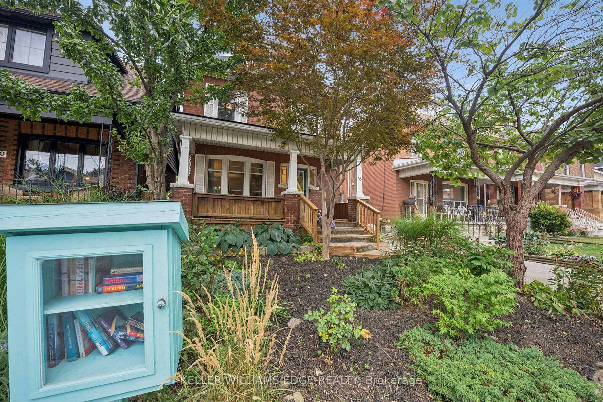 Photo 3 of 58 Balmoral Avenue N, Hamilton, Crown Point — HOMEH