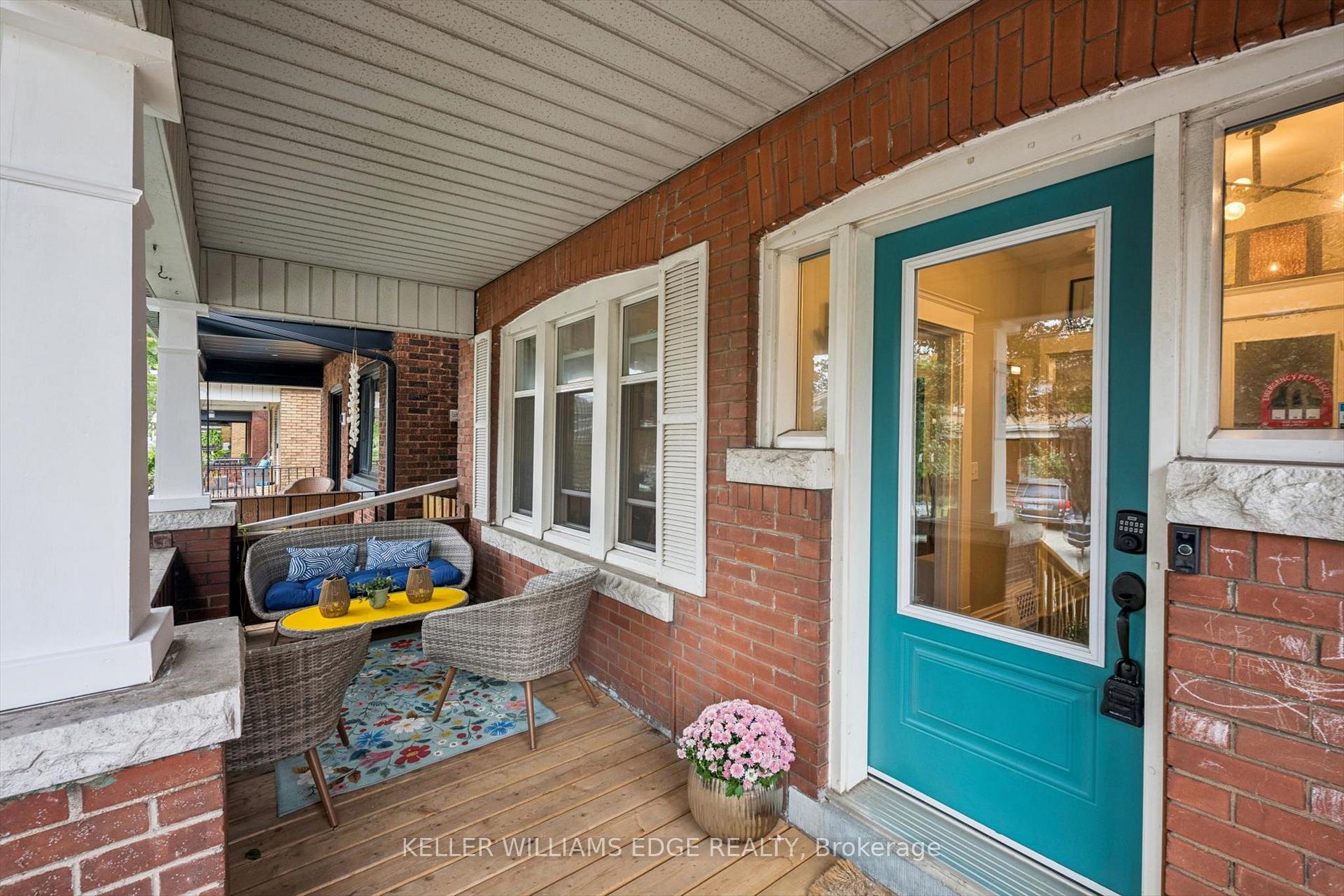 Photo 5 of 58 Balmoral Avenue N, Hamilton, Crown Point — HOMEH