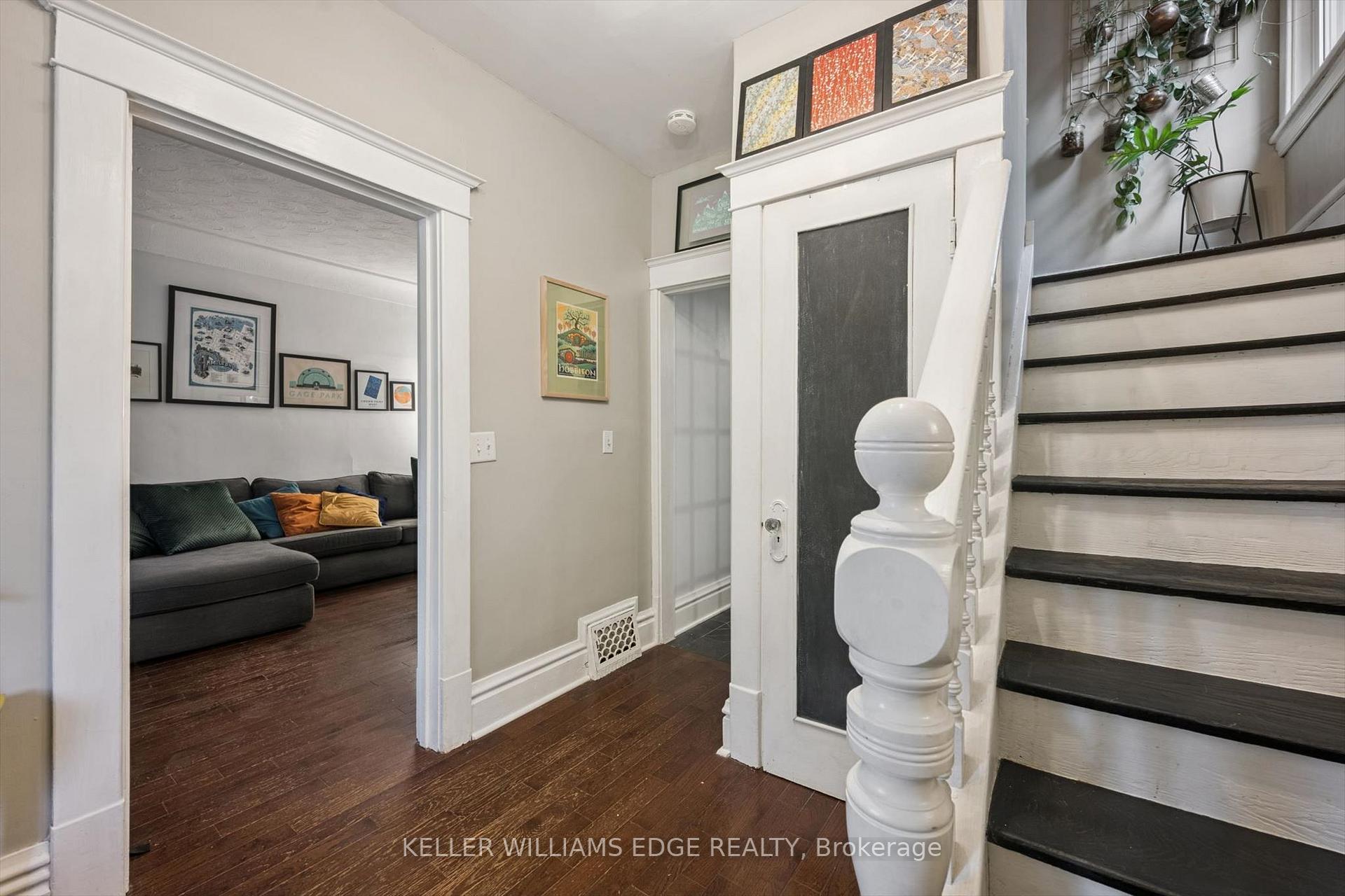 Photo 7 of 58 Balmoral Avenue N, Hamilton, Crown Point — HOMEH