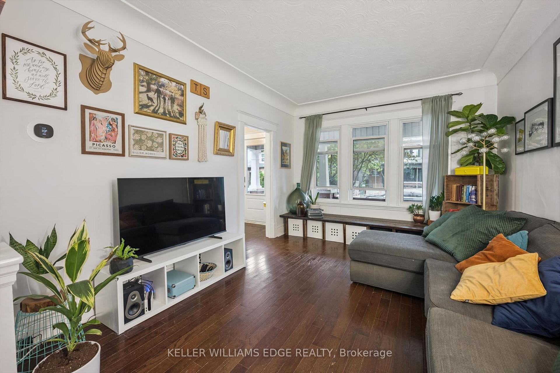 Photo 10 of 58 Balmoral Avenue N, Hamilton, Crown Point — HOMEH
