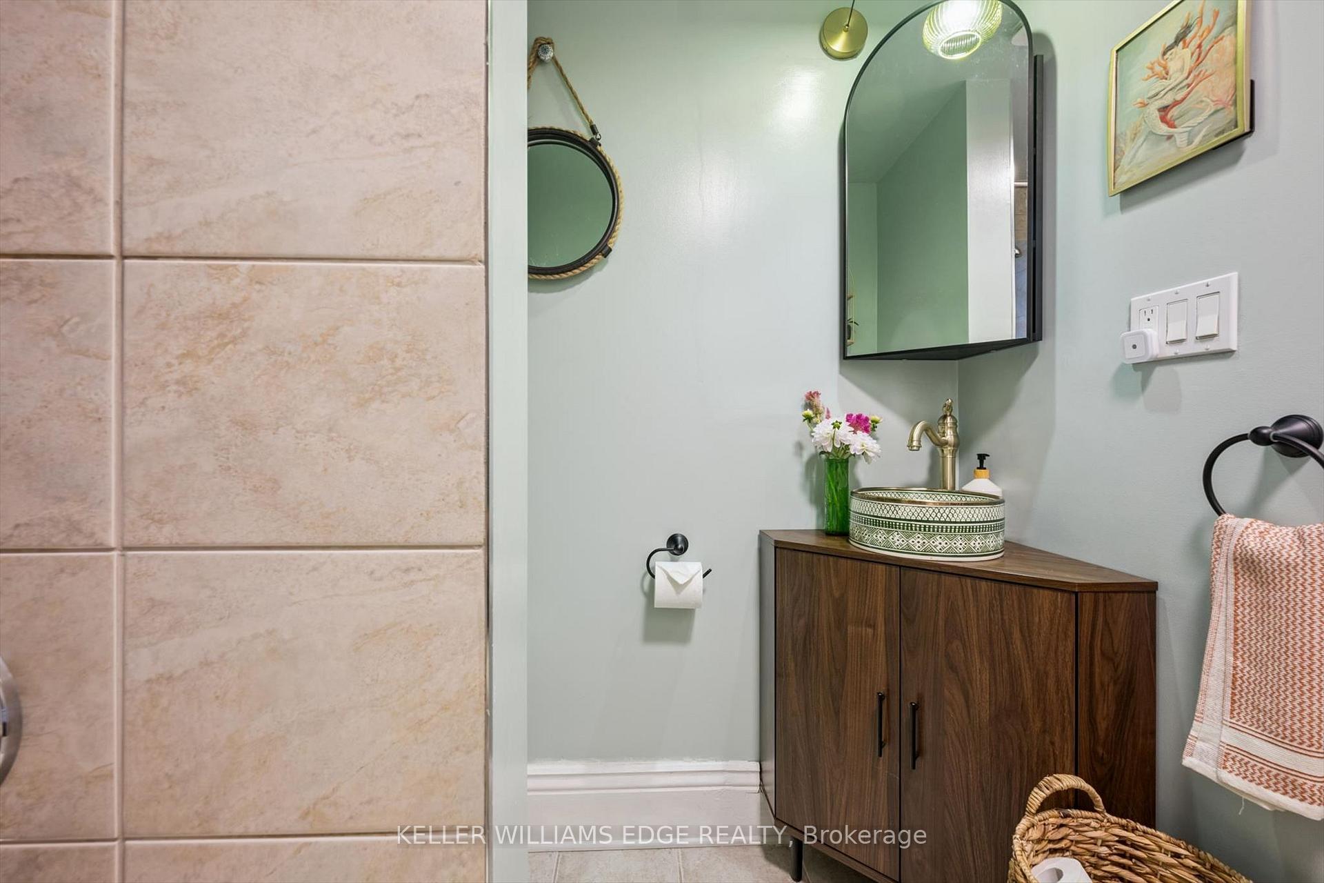 Photo 34 of 58 Balmoral Avenue N, Hamilton, Crown Point — HOMEH