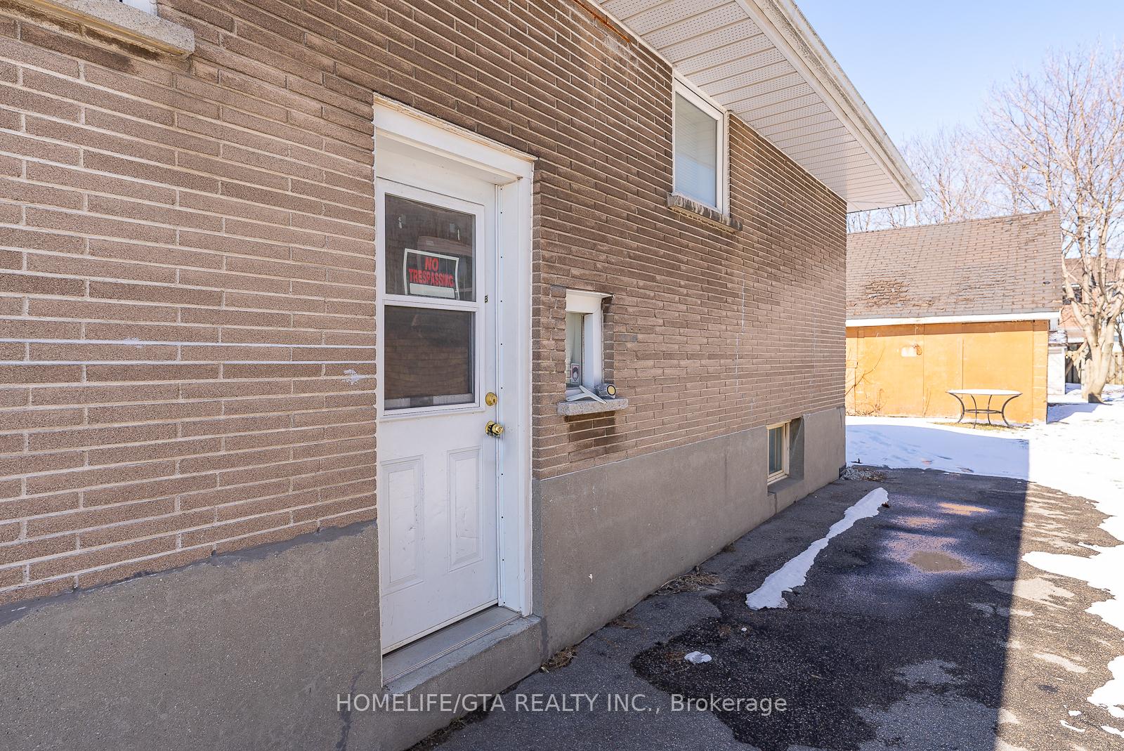 Photo 2 of Unit Basement, 278 Malaga Road, Oshawa, Stevenson — HOMEH