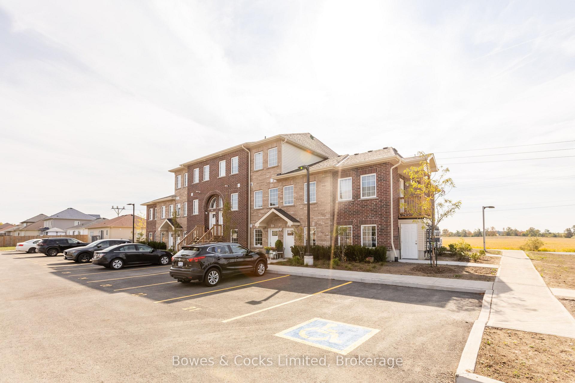 Photo 14 of Unit 104, 48 Maple Avenue, Asphodel-Norwood, Norwood — HOMEH
