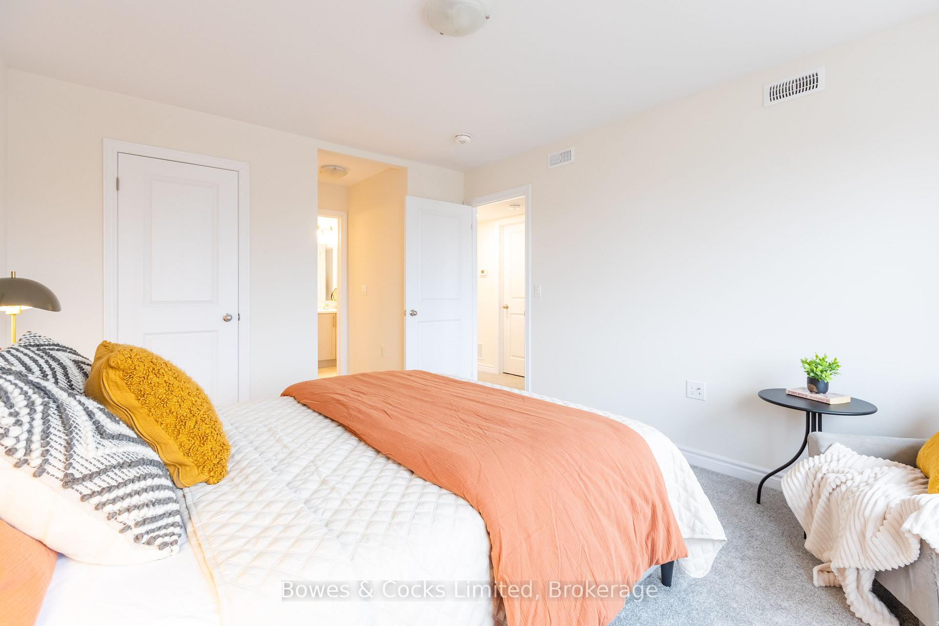 Photo 9 of Unit 201, 48 Maple Avenue, Asphodel-Norwood, Norwood — HOMEH