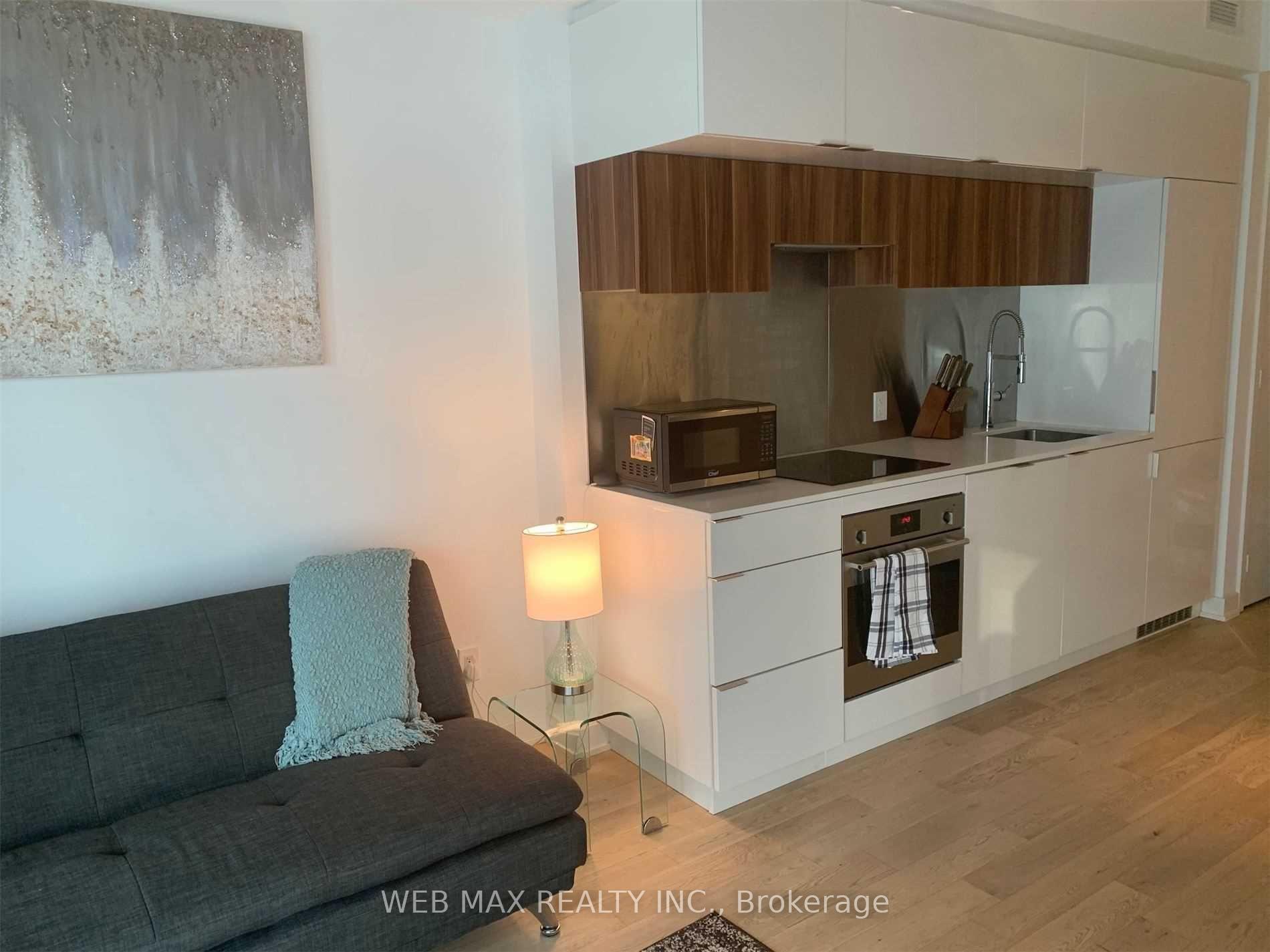 Photo 5 of Unit 1214, 185 Roehampton Avenue, Toronto, Mount Pleasant West — HOMEH