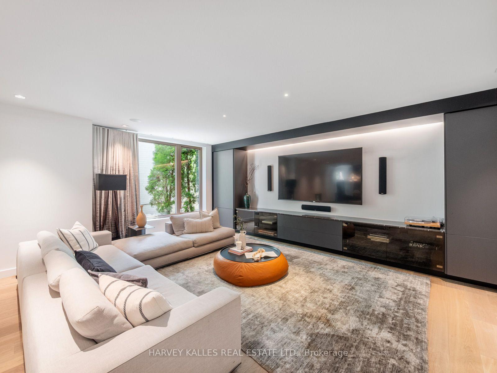 Photo 10 of 75 Ardwold Gate, Toronto, Casa Loma — HOMEH