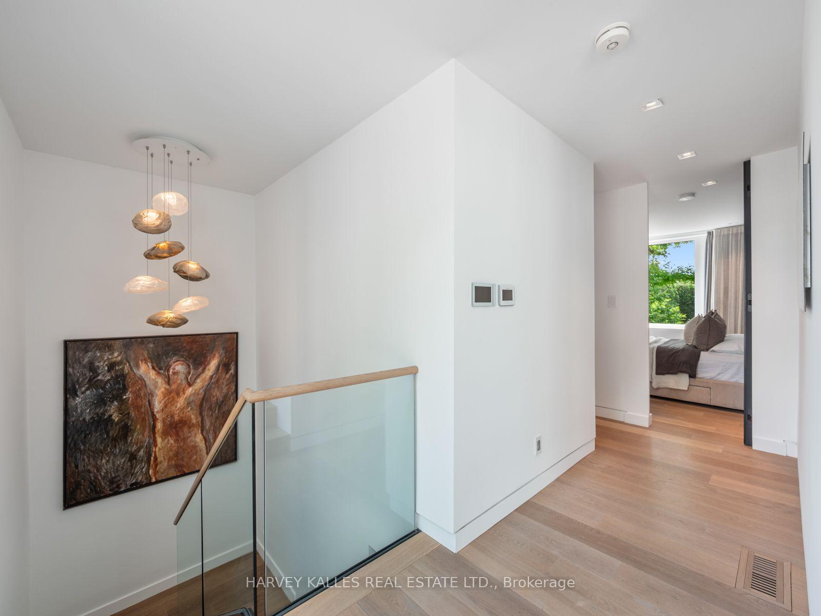 Photo 34 of 75 Ardwold Gate, Toronto, Casa Loma — HOMEH